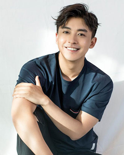 李佳航个人资料