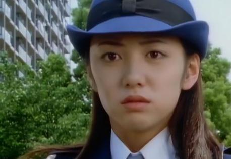 铁甲小宝女警下海是什么意思？