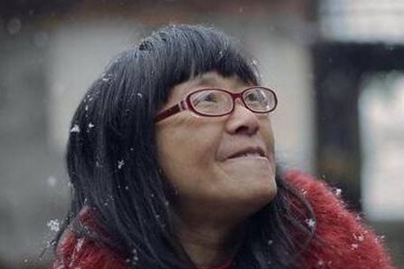 余秀华最好的十三首诗 余秀华最经典八首诗词
