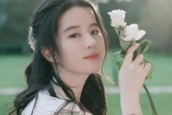 刘亦菲凭一部剧带火了5个人，怎么回事？